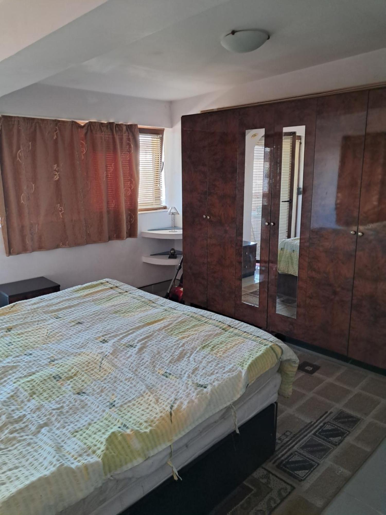 Penthouse 90mp 2 * Bucureşti