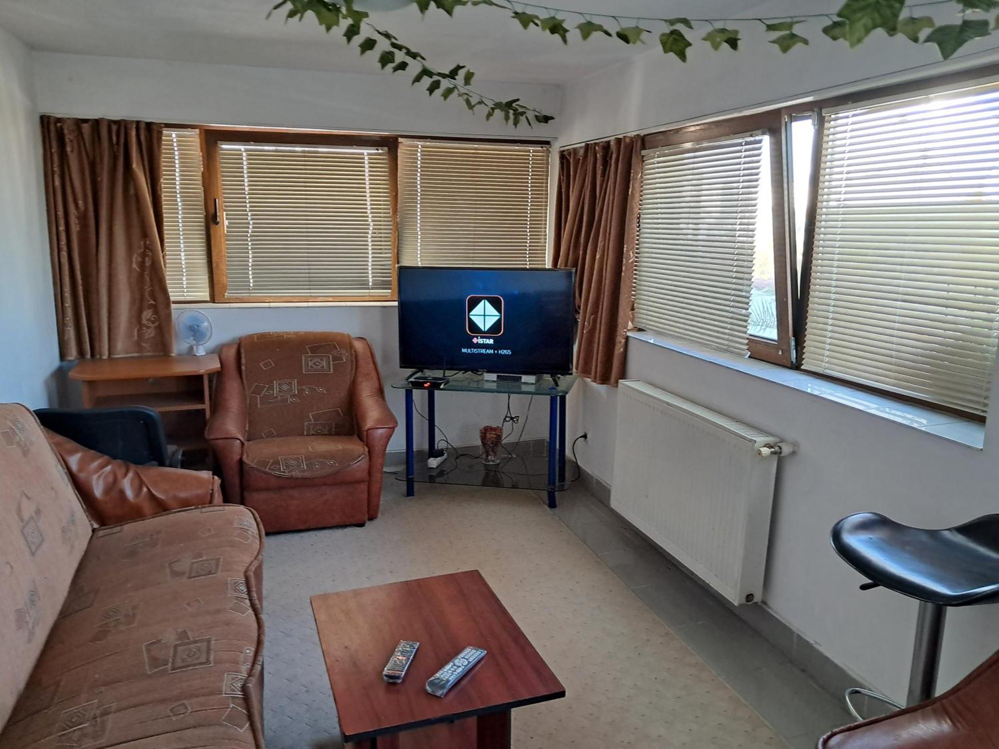 Apartament Penthouse 90mp 2 *