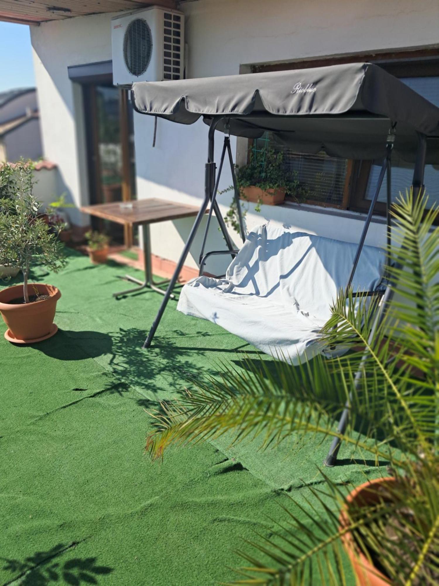 Penthouse 90mp 2 *